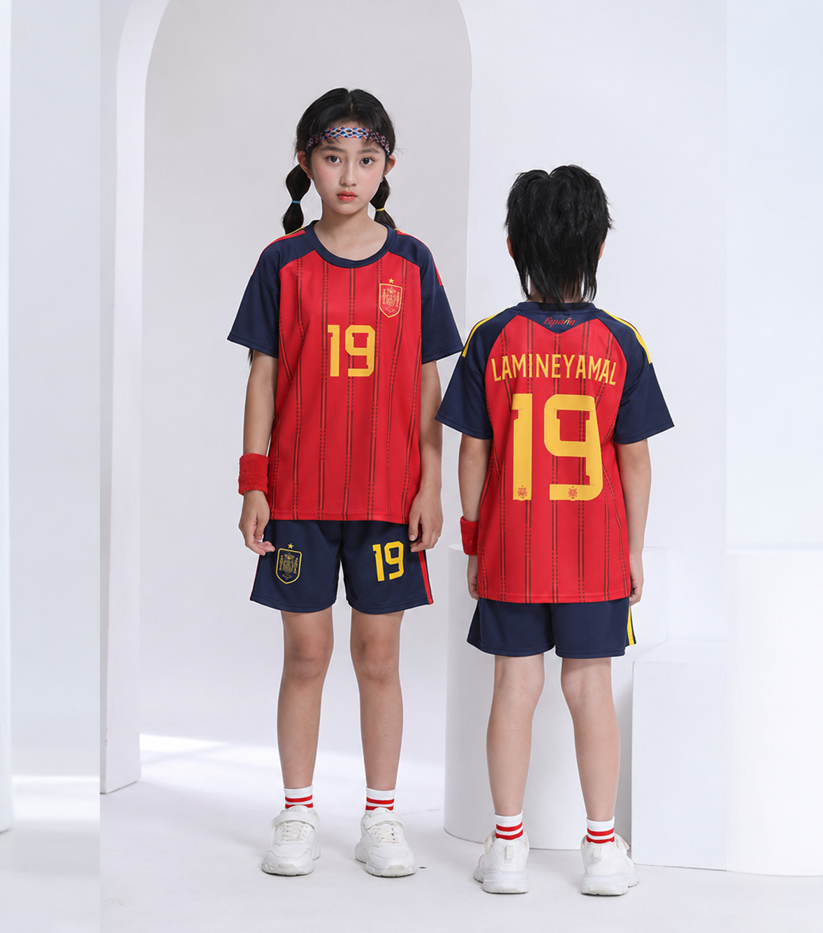 キッズ用サッカージャージ＆ショーツセット スペイン – ラミネ・ヤマル