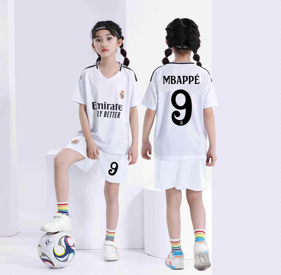 Kinderen voetbalshirt en short set Real Madrid – Mbappé