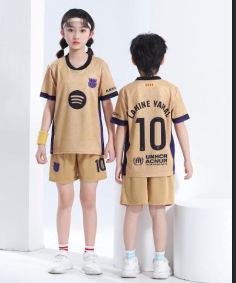 Kids’ Football Jersey & Shorts Set – Lamine Yamal